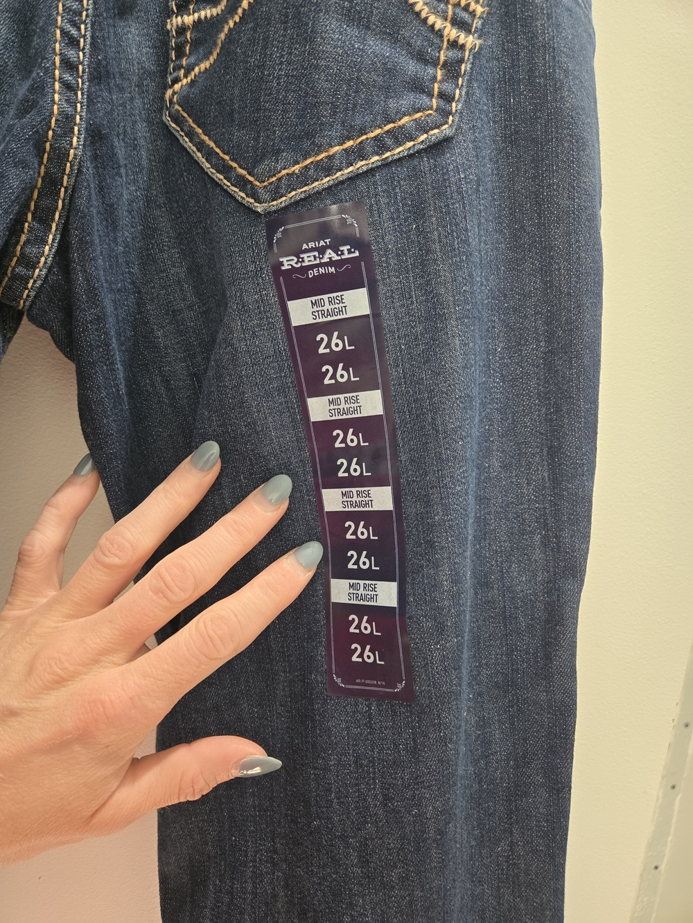 R.e.a.l. Mid Rise Octavia Straight Jean - Picture 5 of 7